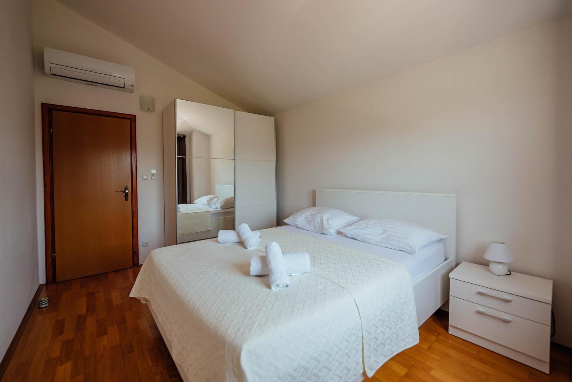 Villa Latica Donji Proložac Esterno foto